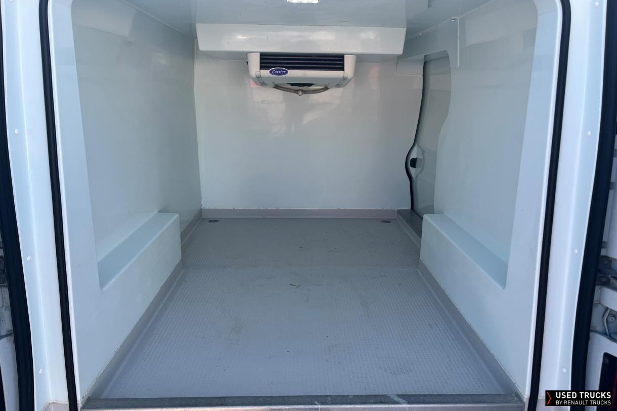 Renault Trucks Trafic 145