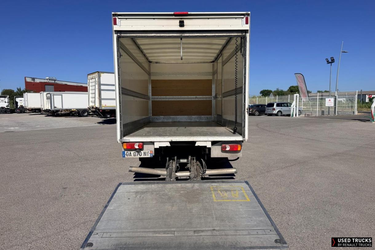 Renault Trucks Master 145