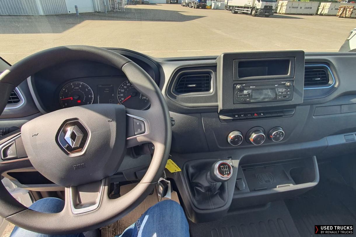 Renault Trucks Master 145