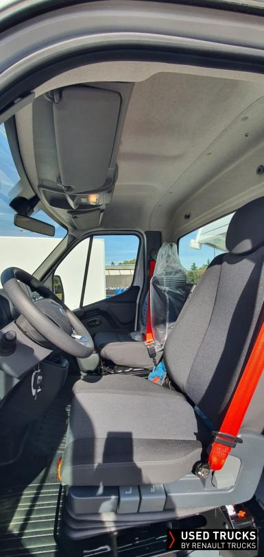 Renault Trucks Master 145