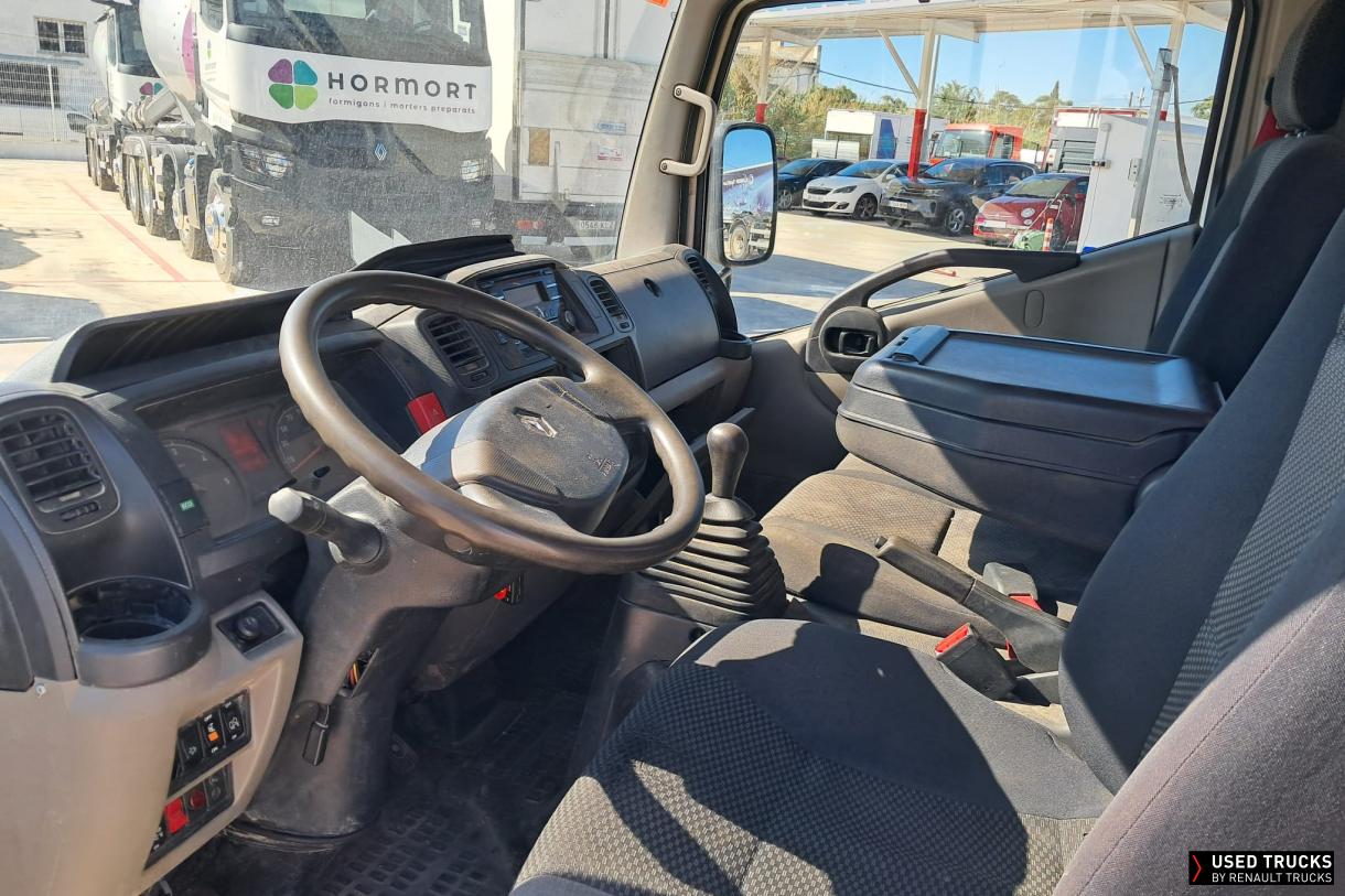 Renault Trucks Maxity 150