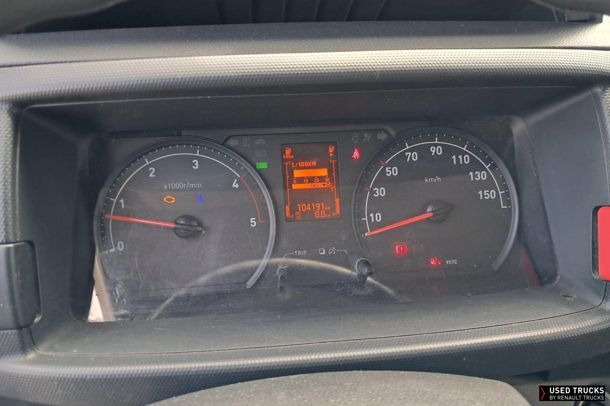 Renault Trucks Maxity 130