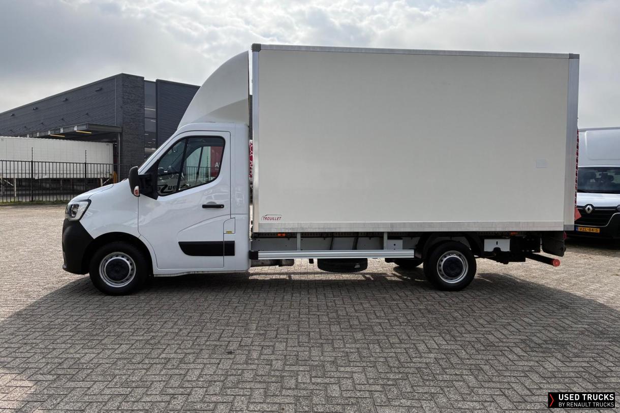 Renault Trucks Master 145