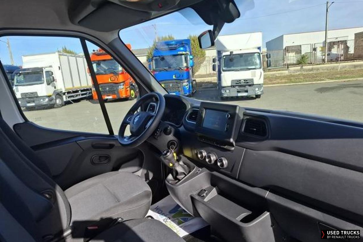 Renault Master 145