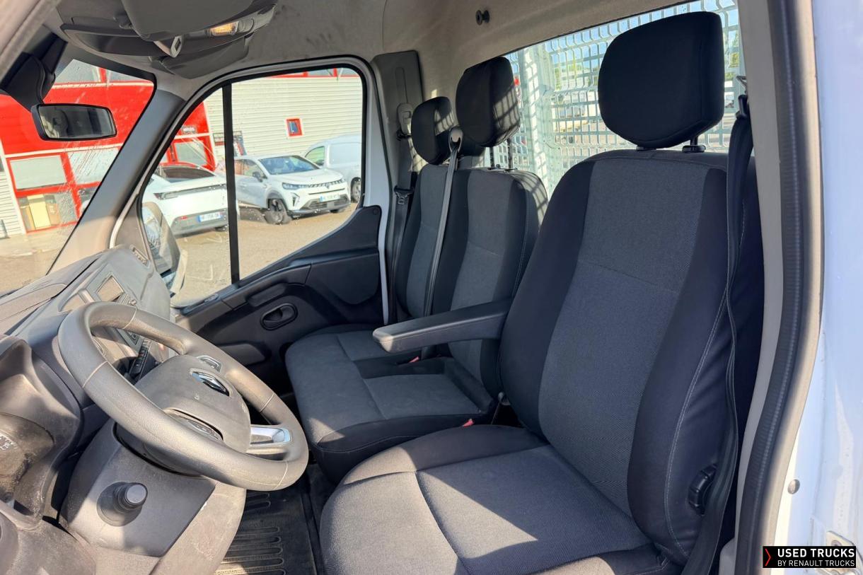 Renault Trucks Master 130