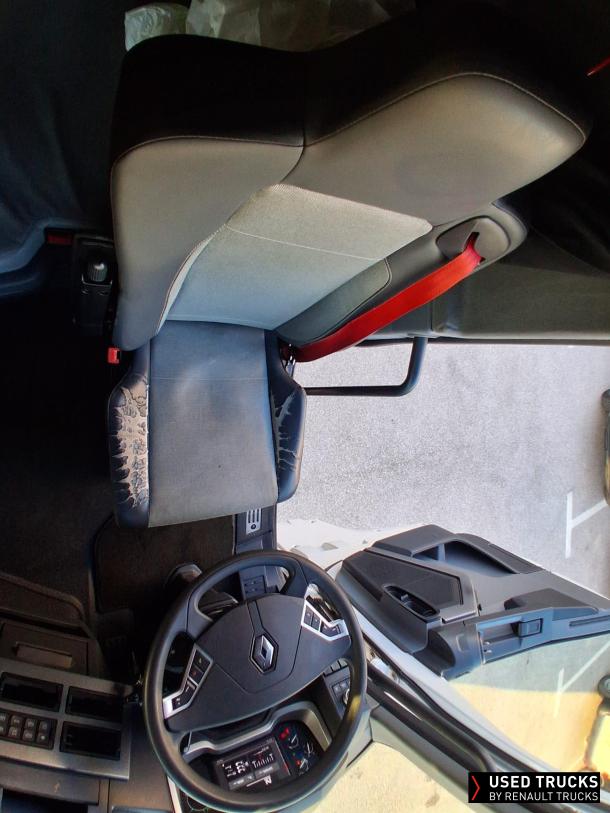 Renault Trucks T High 440