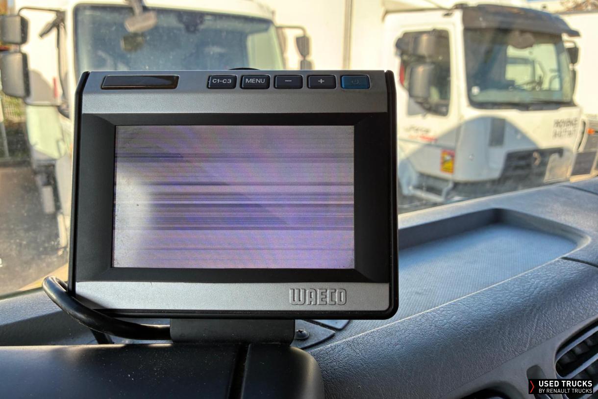 Renault Trucks D 240