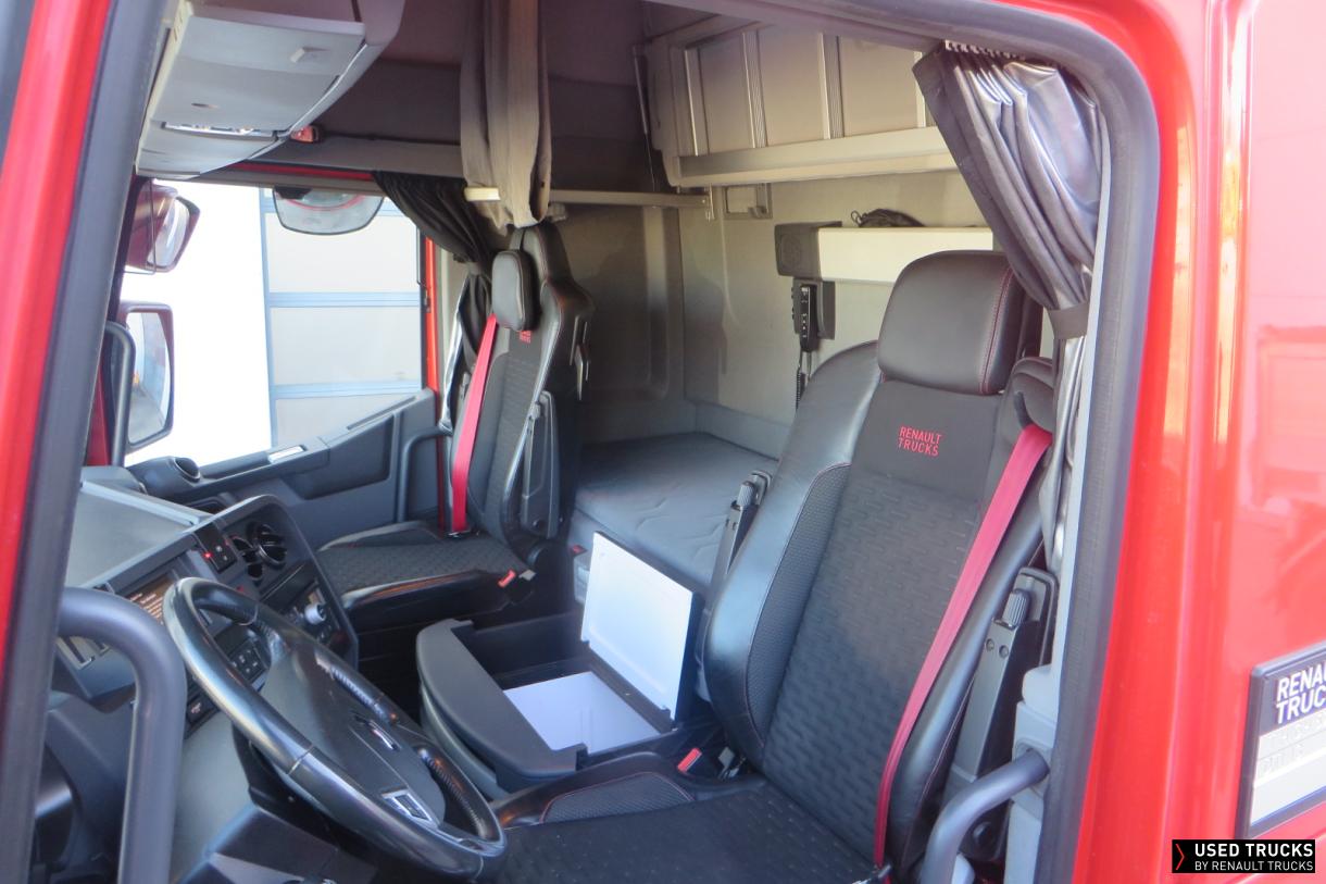 Renault Trucks T High 520