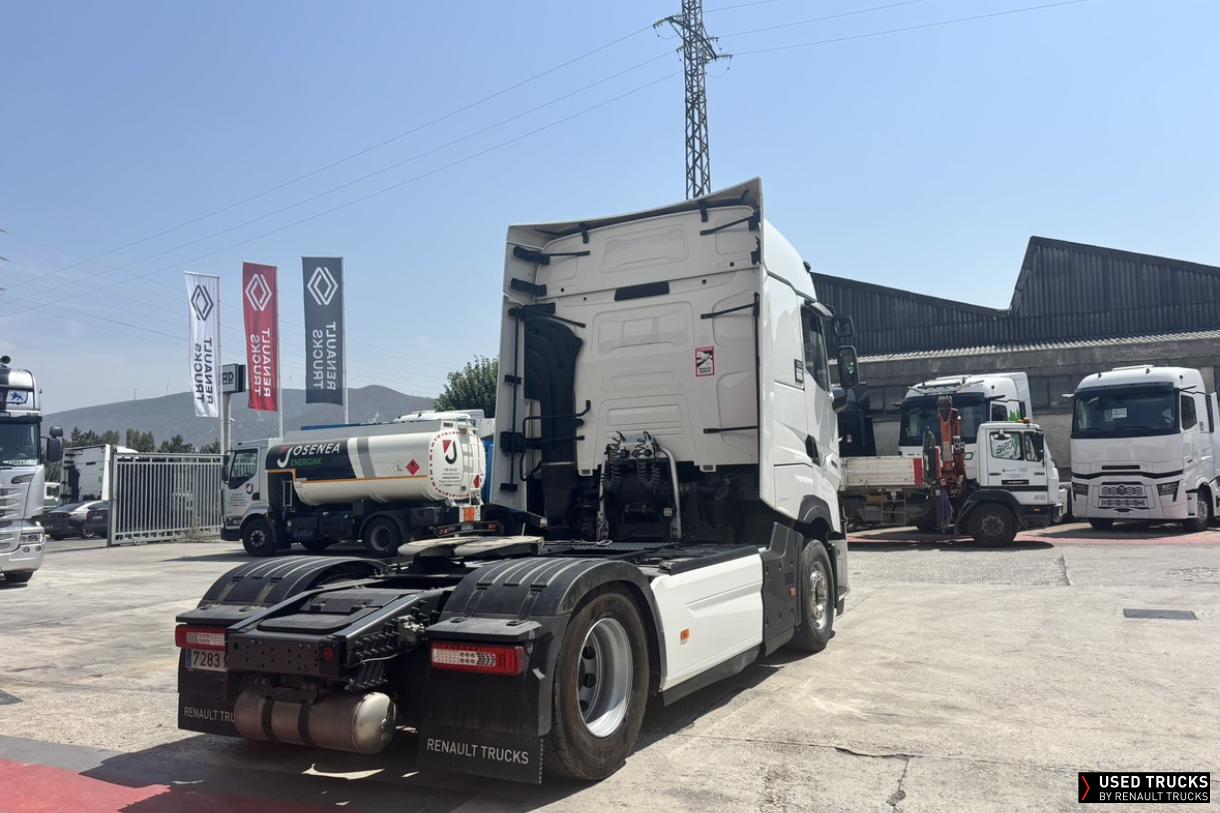 Renault Trucks T High 