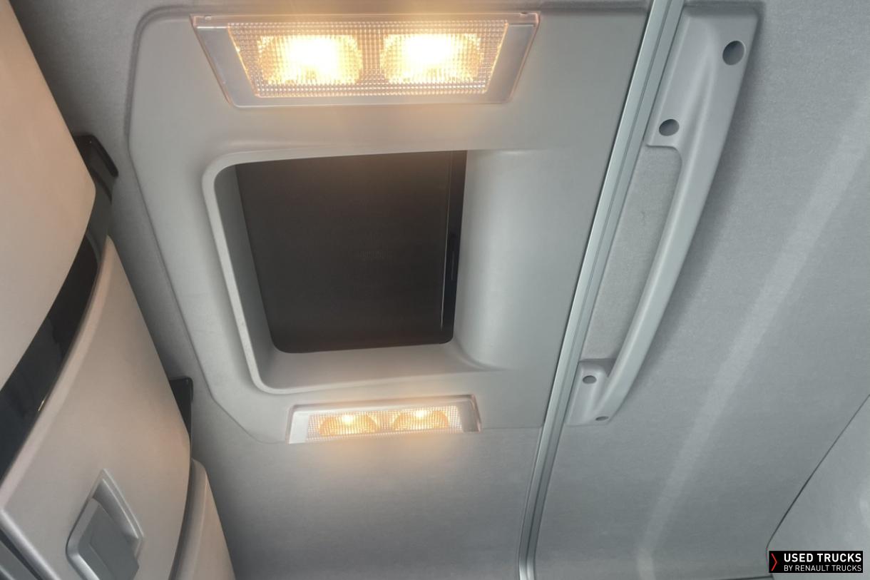 Renault Trucks T 440