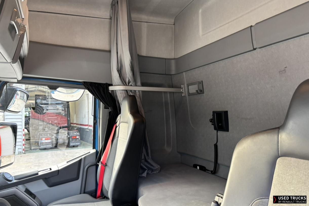 Renault Trucks T 440