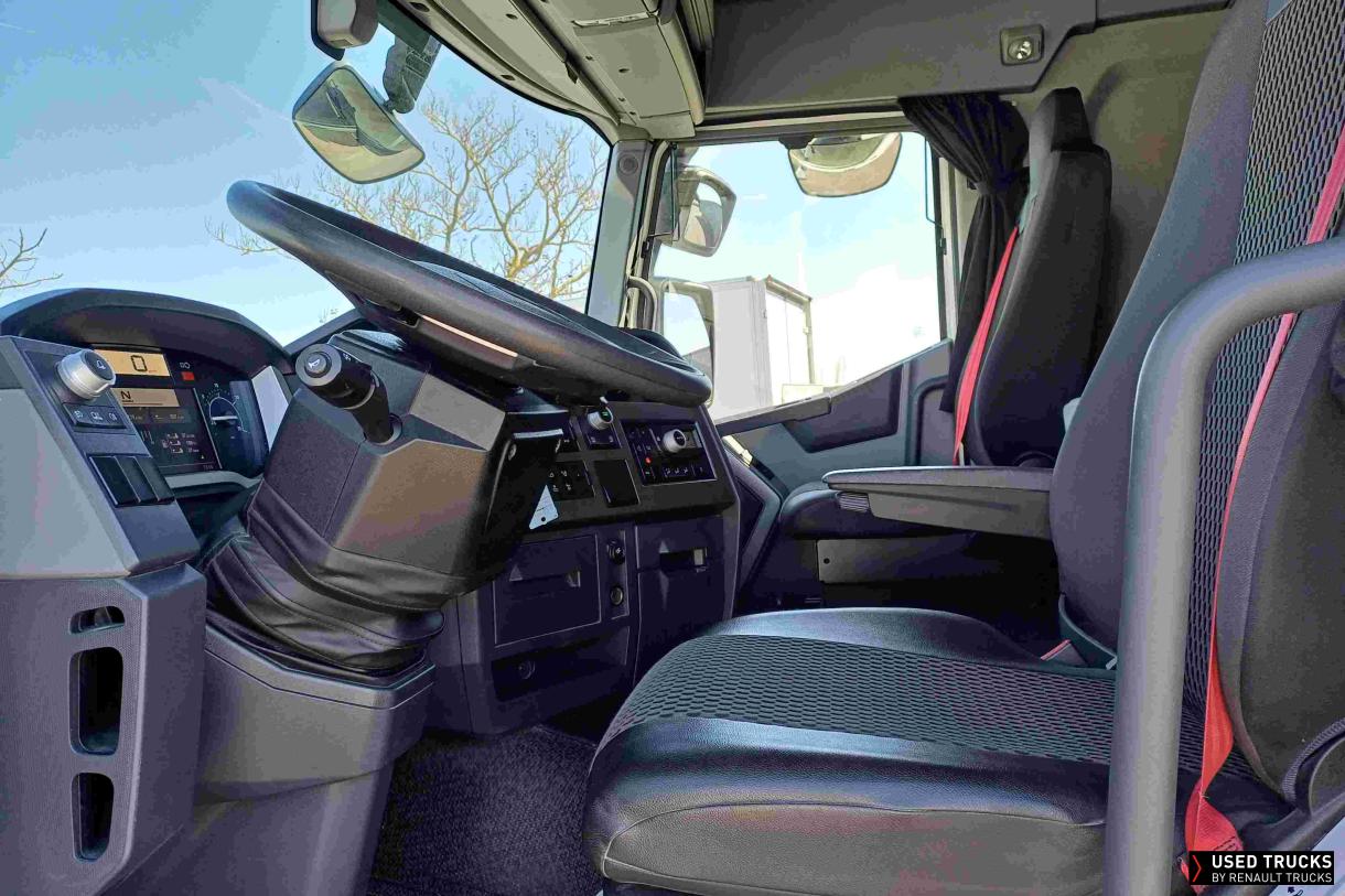 Renault Trucks T 480