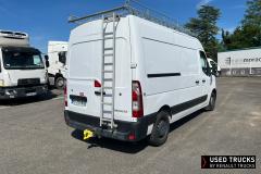Renault Trucks Master
                                          135