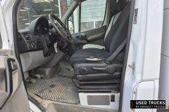 Mercedes-Benz Sprinter
                                          130