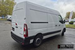 Renault Master
                                          136