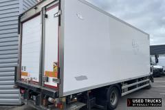 Renault Trucks D
                                          240