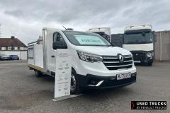 Renault Trucks Trafic
                                          120