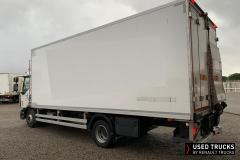 Renault Trucks D
                                          210