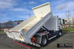 Renault Trucks D
                                          210