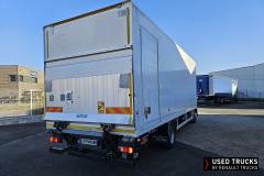 Renault Trucks D
                                          240