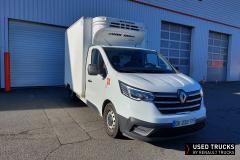 Renault Trucks Trafic
                                          