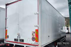 Renault Trucks D
                                          280
