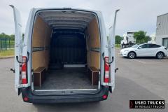 Renault Trucks Master
                                          135