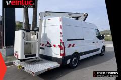 Renault Trucks Master
                                          145