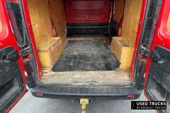 Renault Trafic
                                          145