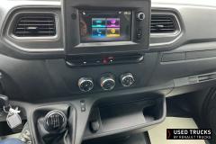 Renault Trucks Master
                                          
