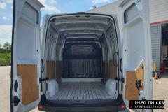 Renault Trucks Master
                                          135