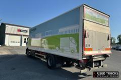 Renault Trucks D Wide
                                          320