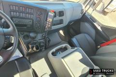 Renault Trucks D
                                          210