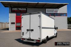 Renault Trucks Master
                                          130