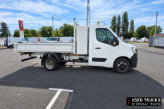 Renault Trucks Master
                                          145