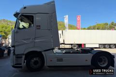 Renault Trucks T High
                                          