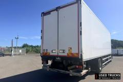 Renault Trucks D
                                          320