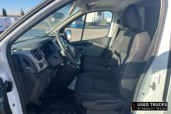 Renault Trucks Trafic
                                          145