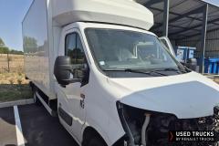 Renault Trucks Master
                                          145