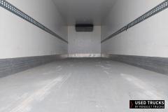 Renault Trucks D Wide
                                          320