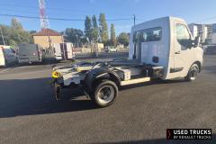 Renault Master
                                          130