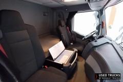 Renault Trucks T
                                          460