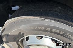 Renault Trucks T
                                          440