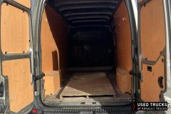 Renault Trucks Master
                                          165