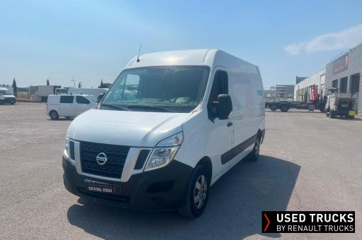Nissan NV400 